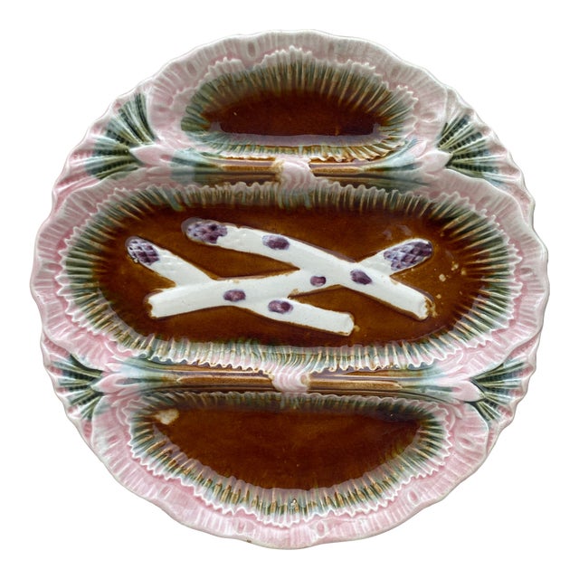 French Majolica Asparagus Plate, Circa 1890 For Sale