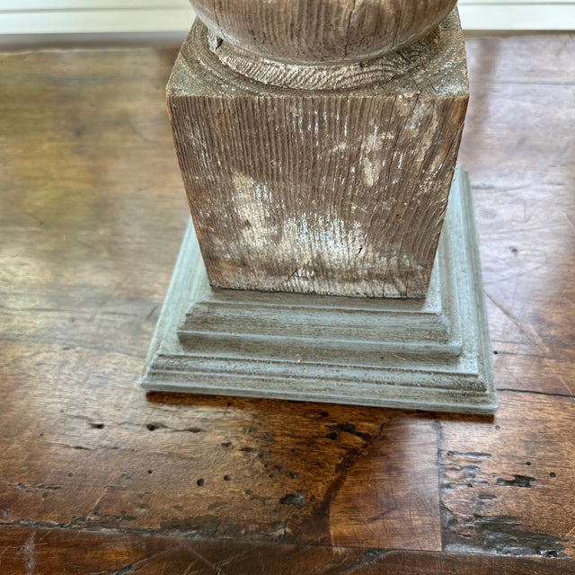 Shabby Chic Shaby Chic Faux Finished Wood Baluster Lamps - a Pair For Sale - Image 3 of 8