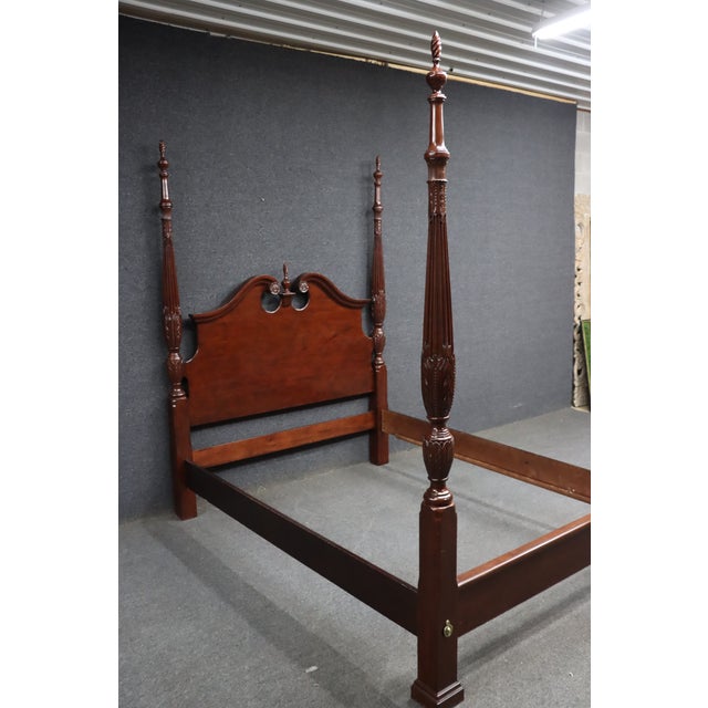 Kincaid Broken Arch & Finial Bed/Queen For Sale - Image 4 of 13