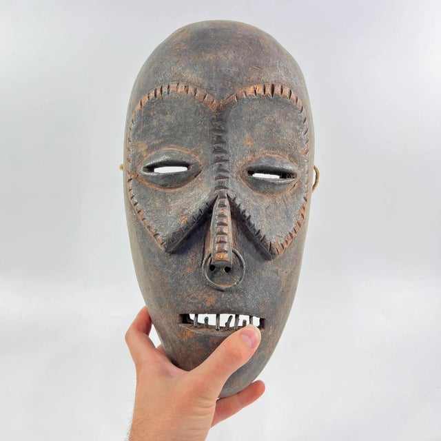 Early 20th Century Kuba with Wooden Teeth Mask For Sale - Image 10 of 10