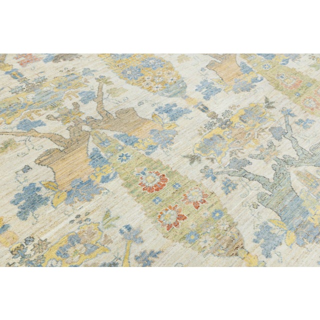 Transitional Aesthetic Modern Sultanabad Rug – Hand-Knotted Wool – Muted Ivory For Sale - Image 10 of 12