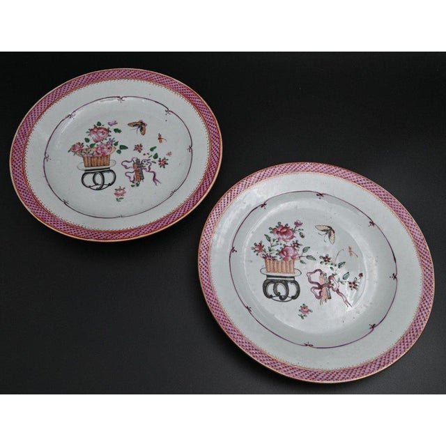 Gold Chinese Plates in Porcelain, Set of 2 For Sale - Image 8 of 8