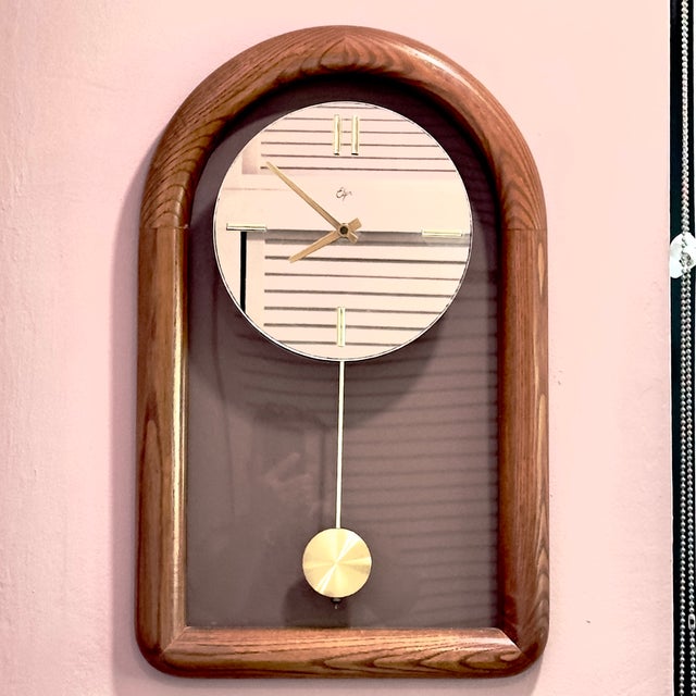 Mid-Century Modern Classic 1970s Elgin Pendulum Wall Clock With Quartz Movements, Made in Japan For Sale - Image 3 of 9