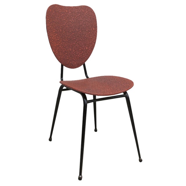 Vintage Chair in Black Lacquered Metal and Atypical Red Vinyl, 1970s For Sale