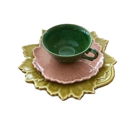 Vintage mid-century pottery collection produced by Steubenville Pottery Company. The pattern Woodfield is a highly...