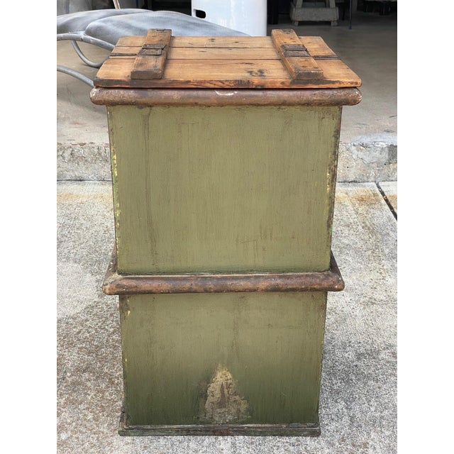 Industrial Green Storage Side Table, France, 1940's For Sale - Image 3 of 6