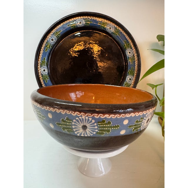 A refined two-piece studio pottery set by ceramic artist Day Allen, handmade and signed in Capula, Mexico and dated...