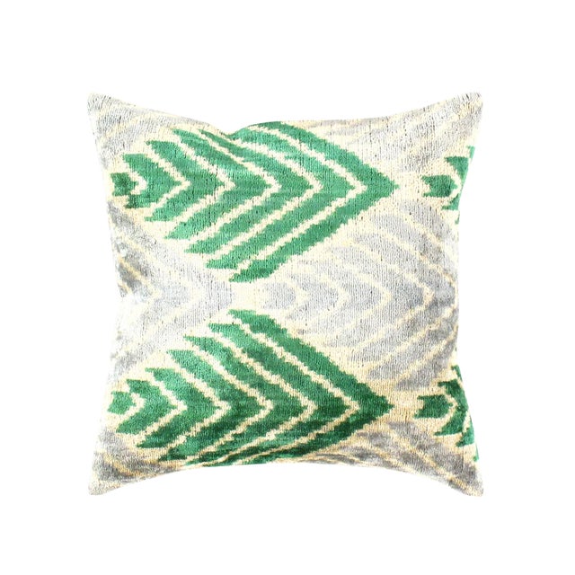 L.Green Turkish Hand Knotted Velvet Ikat Pillow For Sale In Washington DC - Image 6 of 6