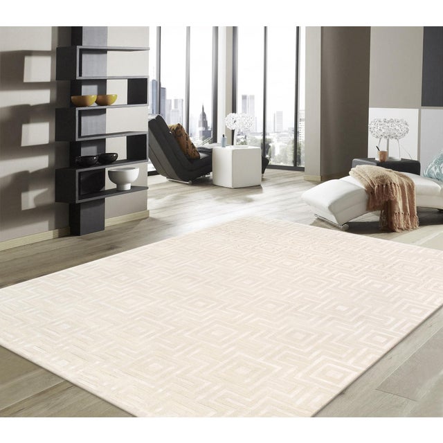 Edgy Hand-Tufted Ivory Area Rug- 8' 9'' X 11' 9'' For Sale In New York - Image 6 of 6