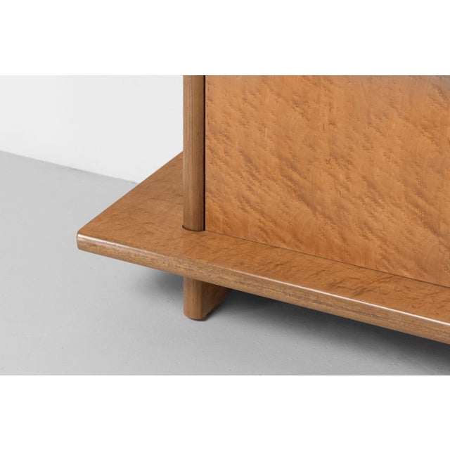 Saporiti Bookcase in Maple and Glass attributed to Giovanni Offredi, Italy, 1978 For Sale - Image 12 of 18