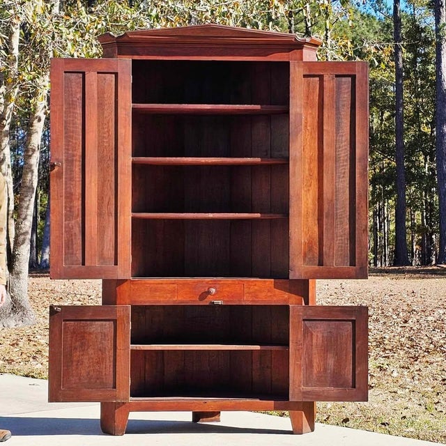 Traditional Antique Primitive Corner Cupboard, Corner Cabinet (Circa 1790–1820) For Sale - Image 3 of 10