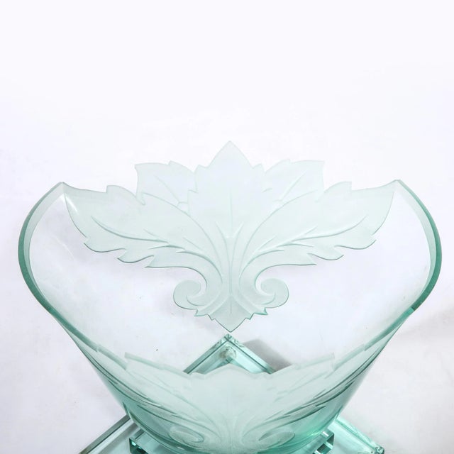 1990s Frosted and Etched Cut Glass Leaf Vase/Bowl on Geometric Base by Robert Guenther For Sale In New York - Image 6 of 13