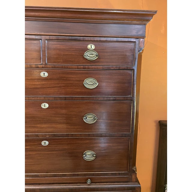 Tallboy Chest-on-Chest in Mahogany, 18th Century For Sale - Image 4 of 13