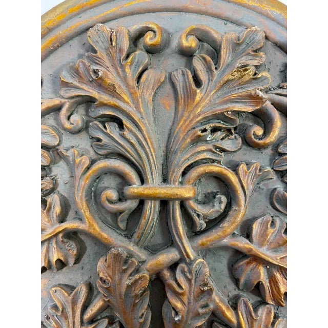 French Vintage Gilt Plaster Acanthus Leaf Medallion For Sale - Image 3 of 4