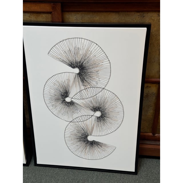 Design Plus Gallery presents the KUADRO A + B Artworks from Calligaris. These decorative prints can be hung to the wall...