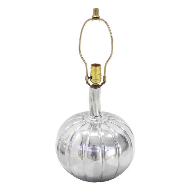 Very nice and solid pumpkin shape table lamps. Perfect for a modern home.