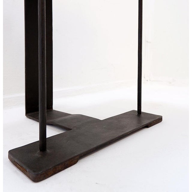 Vintage - Decoration - Home Decor Measures : 50x44cm - H: 57cm - SH:55cm Materials : Iron - Wood The geometric shape and...
