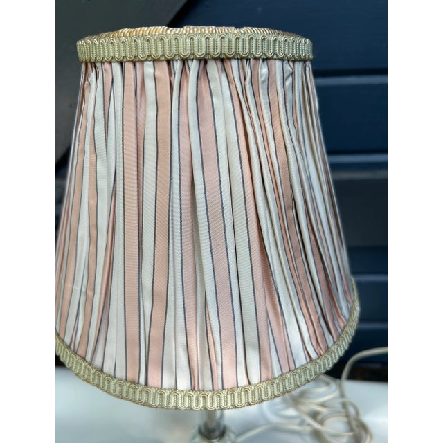 1960s Etched Glass Lamp With Shade For Sale - Image 5 of 6