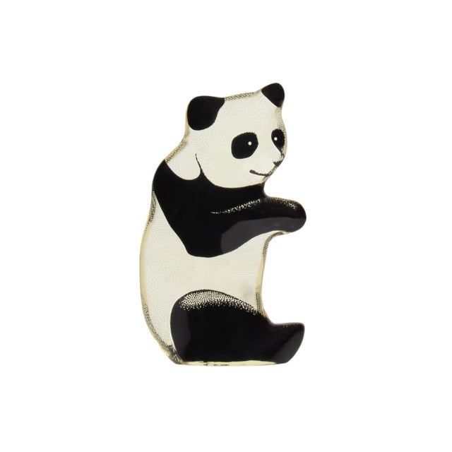 An Op Art style lucite figurine designed by the Brazilian artist Abraham Palatnik (1928-2020). This figurine depicts a...