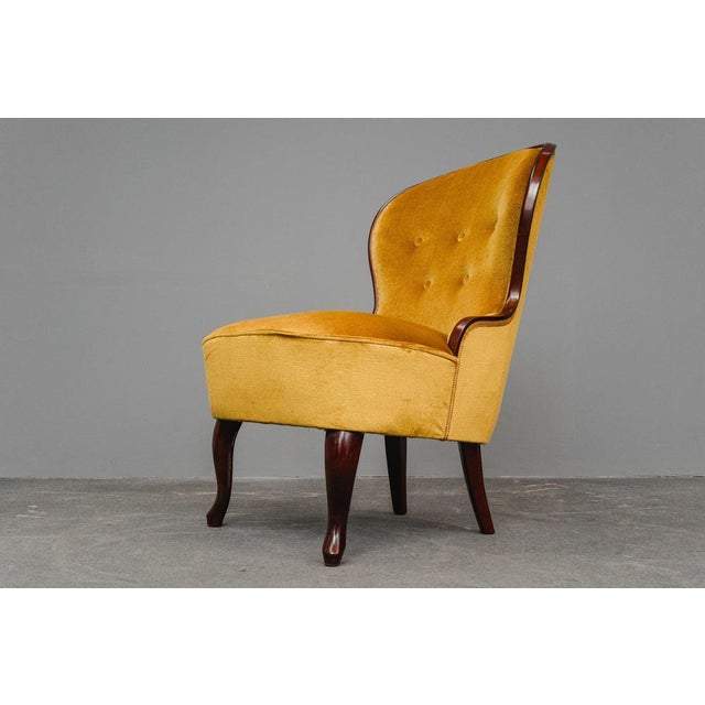 Mid-Century Armchairs in Yellow, Mid-20th Century, Set of 2 For Sale - Image 18 of 18