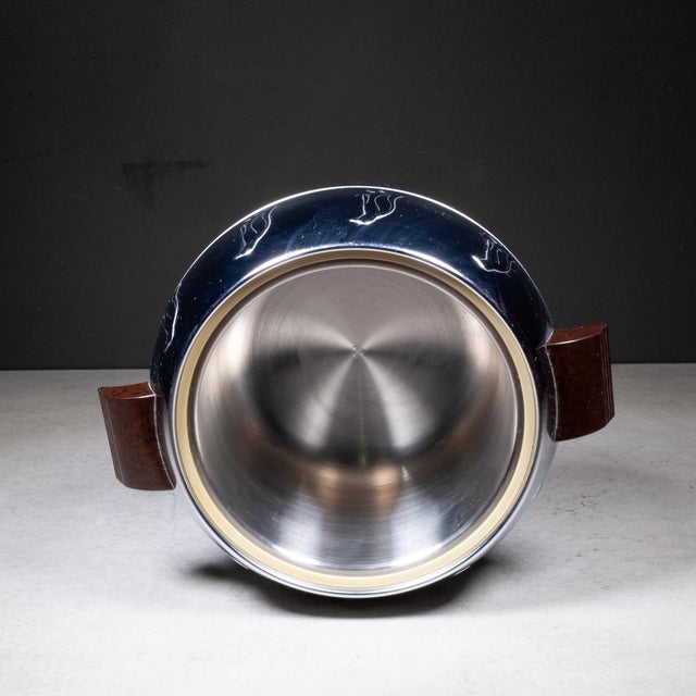 Mid 20th Century Mid-Century Penguin Chrome Ice Bucket With Bakelite Handles c.1960 For Sale - Image 5 of 8