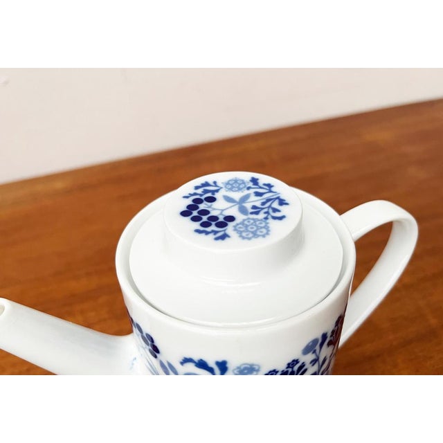 Mid-Century German Ceramic Tea or Coffee Pot Series Hamburg Form 20 Decor Blumenspiel by Lieselotte Kantner for Melitta, 1960s For Sale - Image 13 of 18