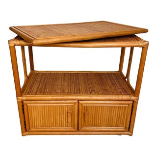 Vintage Hollywood Regency Bamboo & Rattan Swivel Top Bar Cart For Sale
