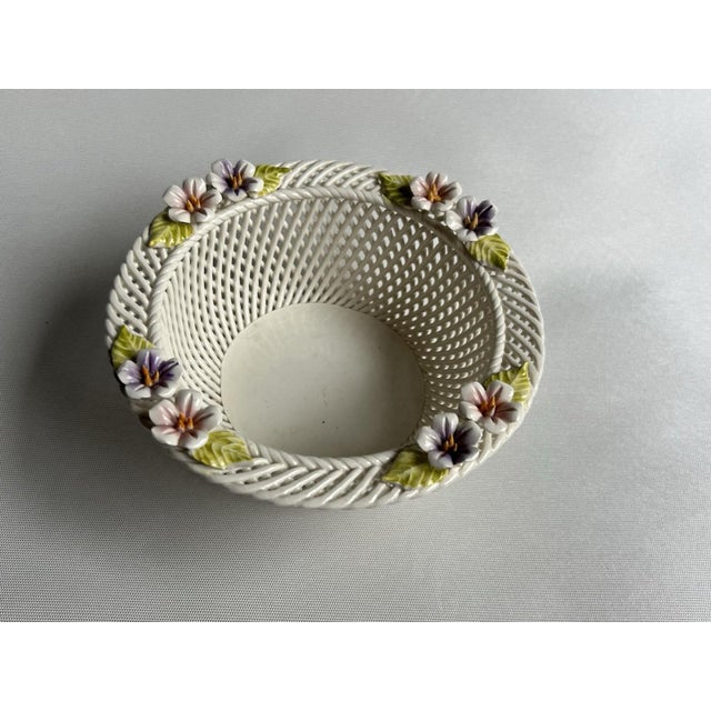 Ceramic Mid 20th Century Bowl Irish Porcelain Woven Basket Flowers Porcelain Belleek Style Unmarked Vtg. For Sale - Image 7 of 18