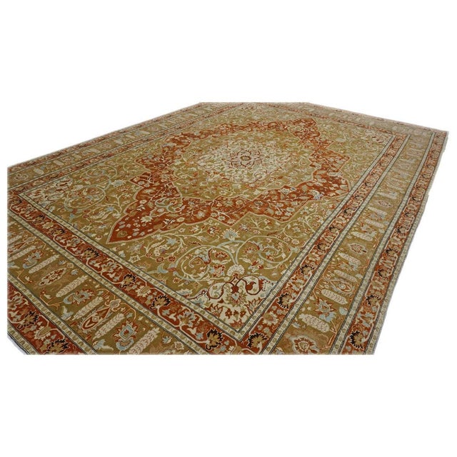 Persian Farahan Wool 10X14 Ivory, Olive & Orange Handmade Area Rug #1143008 For Sale In Houston - Image 6 of 9