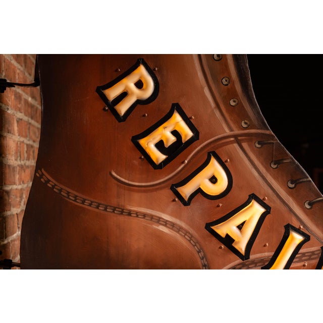 Mid 20th Century Vintage Double-Sided Boot Form "Repairing" Illuminated Trade Sign For Sale - Image 5 of 15