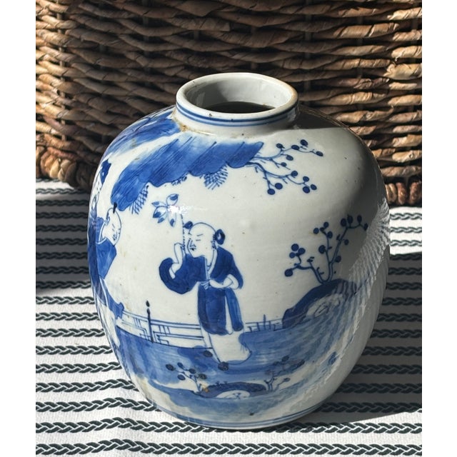Small Scale Chinese Blue & White Chinoiserie Style Ginger Jar Without Lid For Sale In Little Rock - Image 6 of 16
