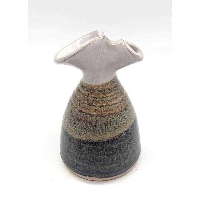 Offered is a vintage 1980s glazed stoneware bud vase made in North Carolina at the Doe Ridge studio of Robert Meier. The...