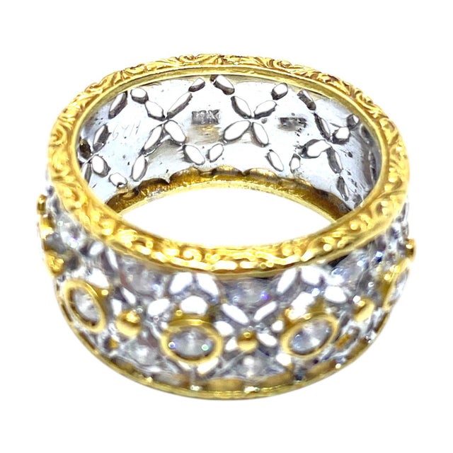 Late 20th Century Vintage 18k Lace Design Diamond Band Ring, Size 6 For Sale - Image 5 of 8