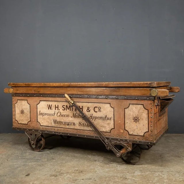19th Century Victorian Freight Carriage with Oak Top, 1880s For Sale - Image 3 of 18