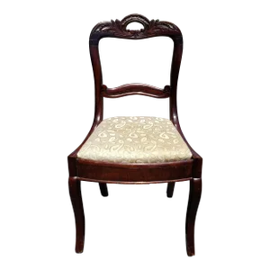 19th Century Victorian Hancrafted and Carved Mahogany Ladder Back Chair