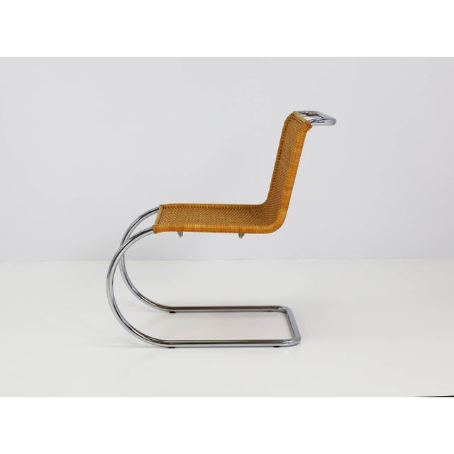 Bauhaus MF10 Cantilever Chairs in Woven Straw by Ludwig Mies van der Rohe for Thonet, 1970, Set of 5 For Sale - Image 3 of 16