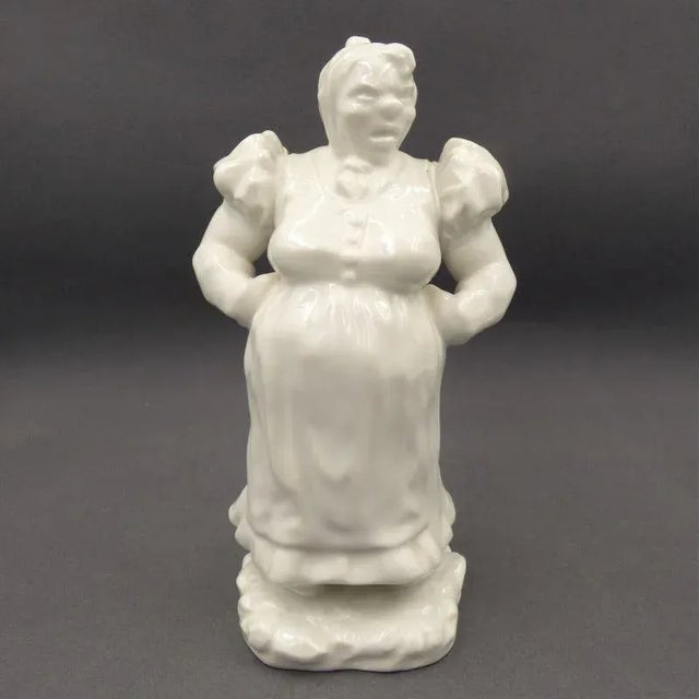 White Figure in Porcelain From Schumann For Sale - Image 8 of 8