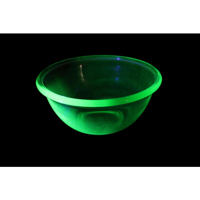 Vintage Uranium Glass Glowing Nesting Bowls by Hazel Atlas - Set of 5 For Sale - Image 6 of 17