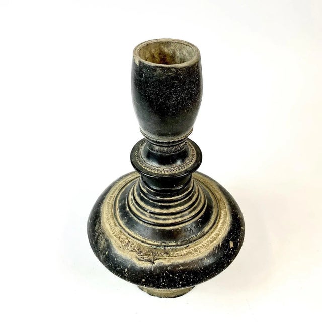 Chinese Ming Dynasty Chinese Black Ceramic Vase For Sale - Image 3 of 10