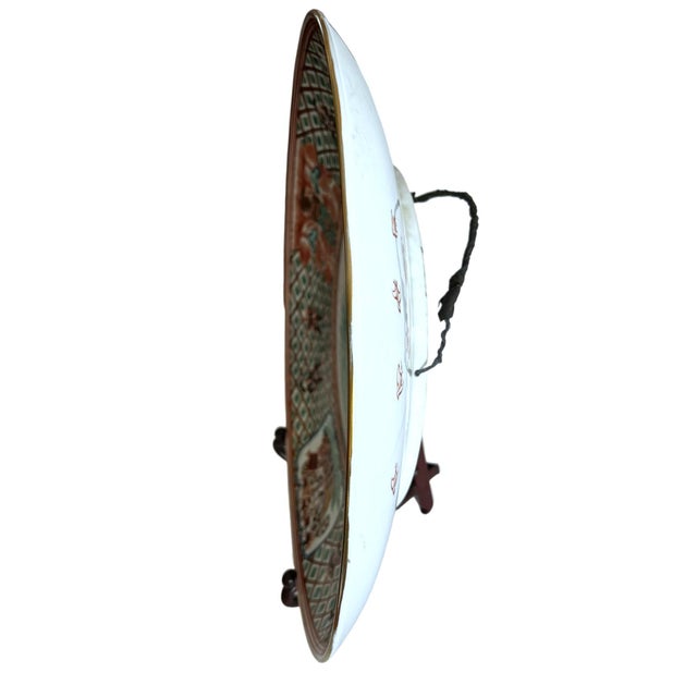 Late 19th Century Antique Meiji Period Imari Charger Featuring a Nanban Presentation of Black Ships and Portuguese Merchants and Sailors For Sale - Image 5 of 18