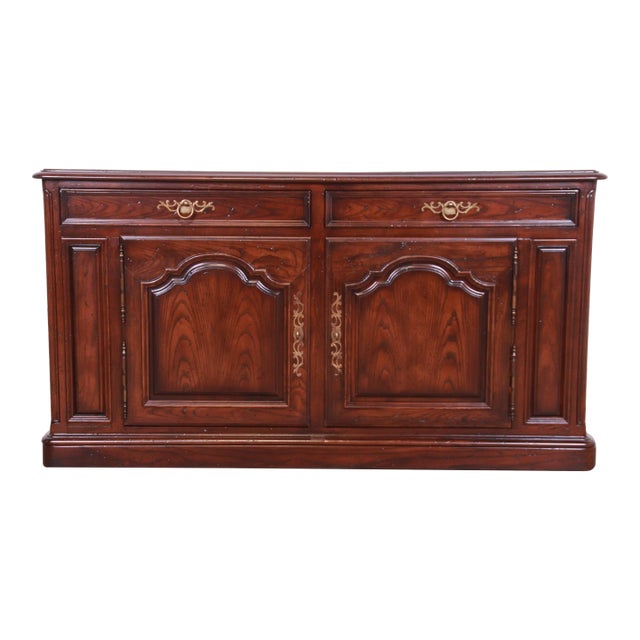 Henredon French Provincial Carved Oak Sideboard or Bar Cabinet, Circa 1970s For Sale
