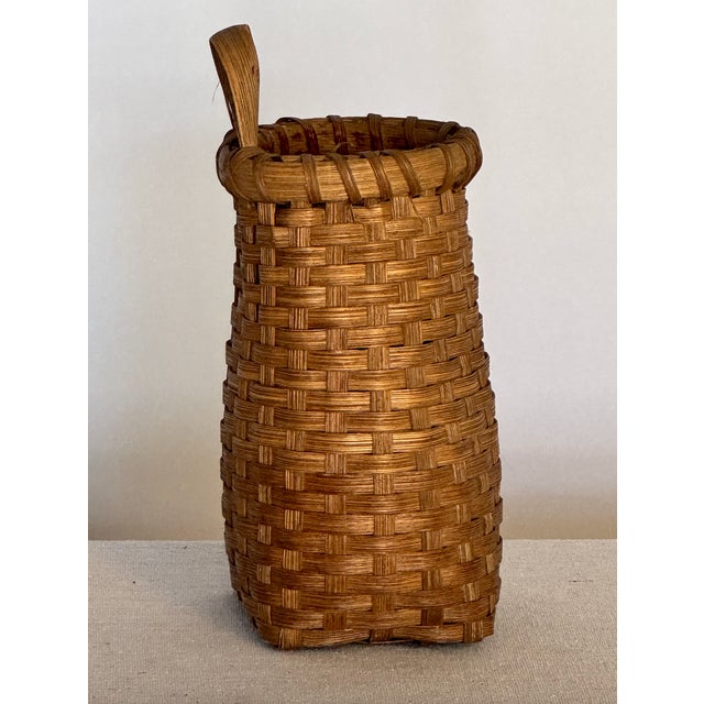 1900s Antique Woven Shaker Basket with Hook, 4 dia x 8.5 h. This is a great little decor piece - hang it on a wall with a...