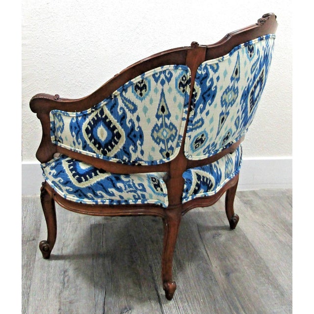 Antique French Louis XV Carved Walnut French Bergère Armchair Ikat 18th Century For Sale - Image 9 of 18