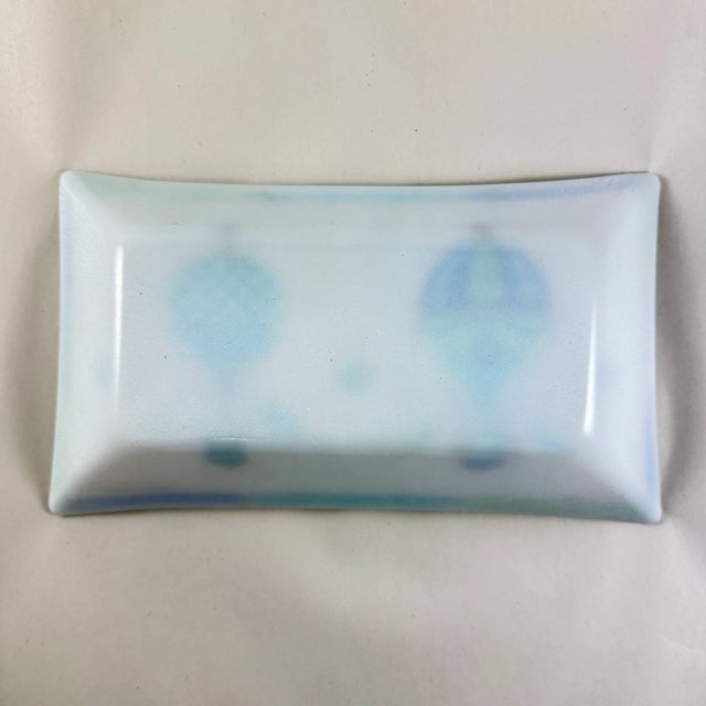 Briard Fancy Free Montgolfier Balloon Opal Glass Platter For Sale - Image 12 of 12