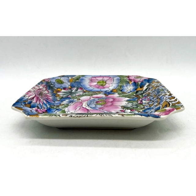 Late 20th Century 20th Century Chinoiserie Blue and Pink Floral Vide Poche/Catchall Dish For Sale - Image 5 of 13
