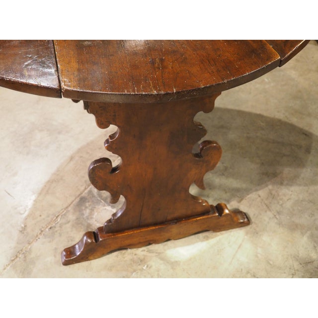 Antique Walnut Drop Leaf Table From Tuscany, Italy, Early 19th Century For Sale - Image 13 of 18