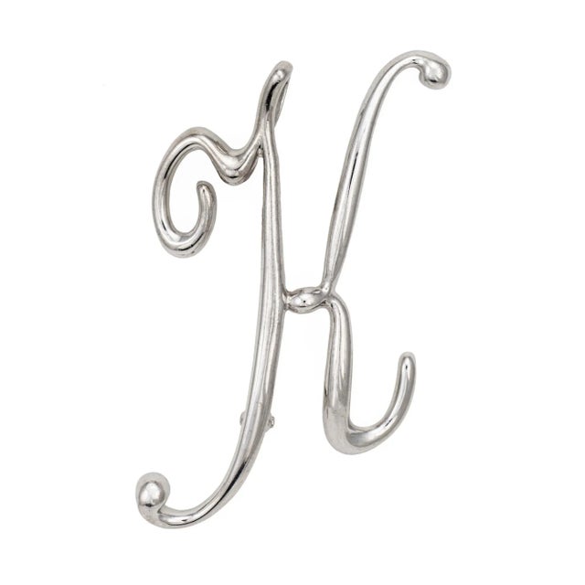 Modern Letter K Pendant Brooch Vintage Platinum Large Initial Script Estate Jewellery For Sale - Image 3 of 4