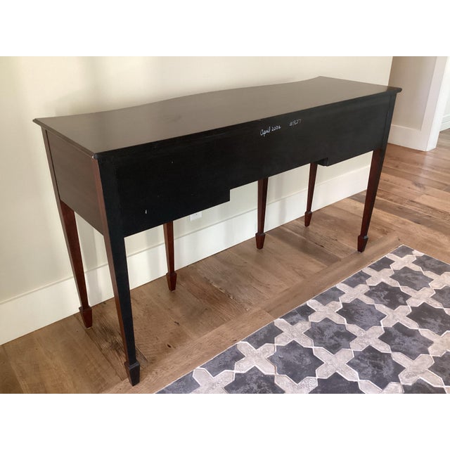 1990s Serpentine Sideboard by Wright Table Company For Sale In Savannah - Image 6 of 8