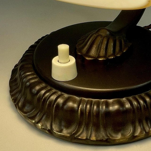Vintage Art Deco German Table Lamp in Burnished Brass and Opaline Glass, 1930s For Sale - Image 10 of 17