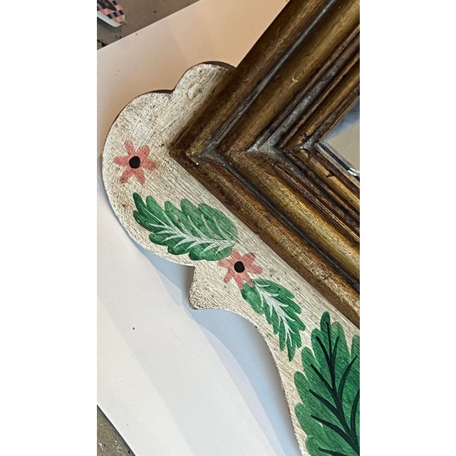Cream Vintage Hand-Painted Tole Fruit Basket Carved Wood Wall Mirror With Gilt Frame – Italian/Folk Art Cottage Style For Sale - Image 8 of 12
